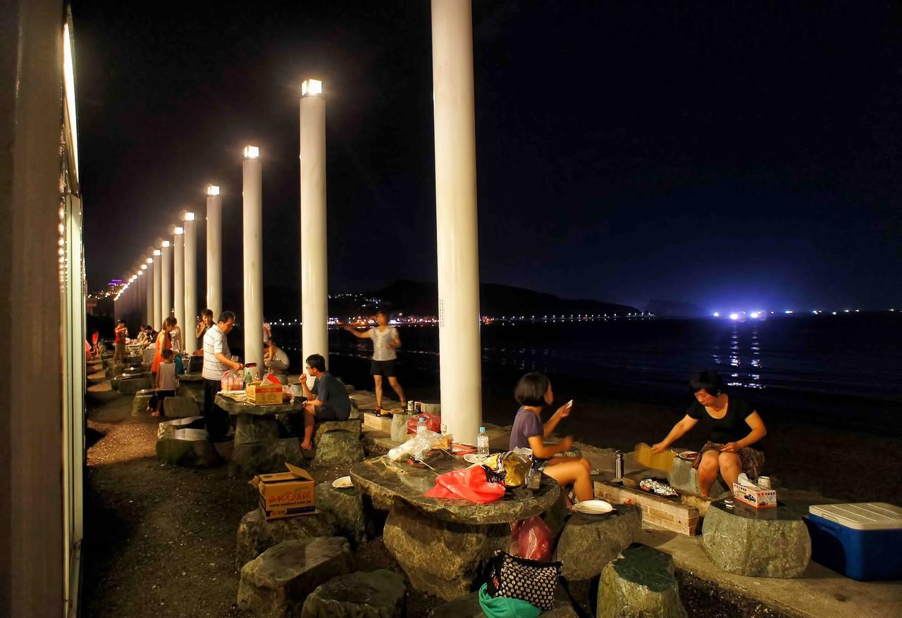 White House Hot Spring Beach Resort Ванли Экстерьер фото