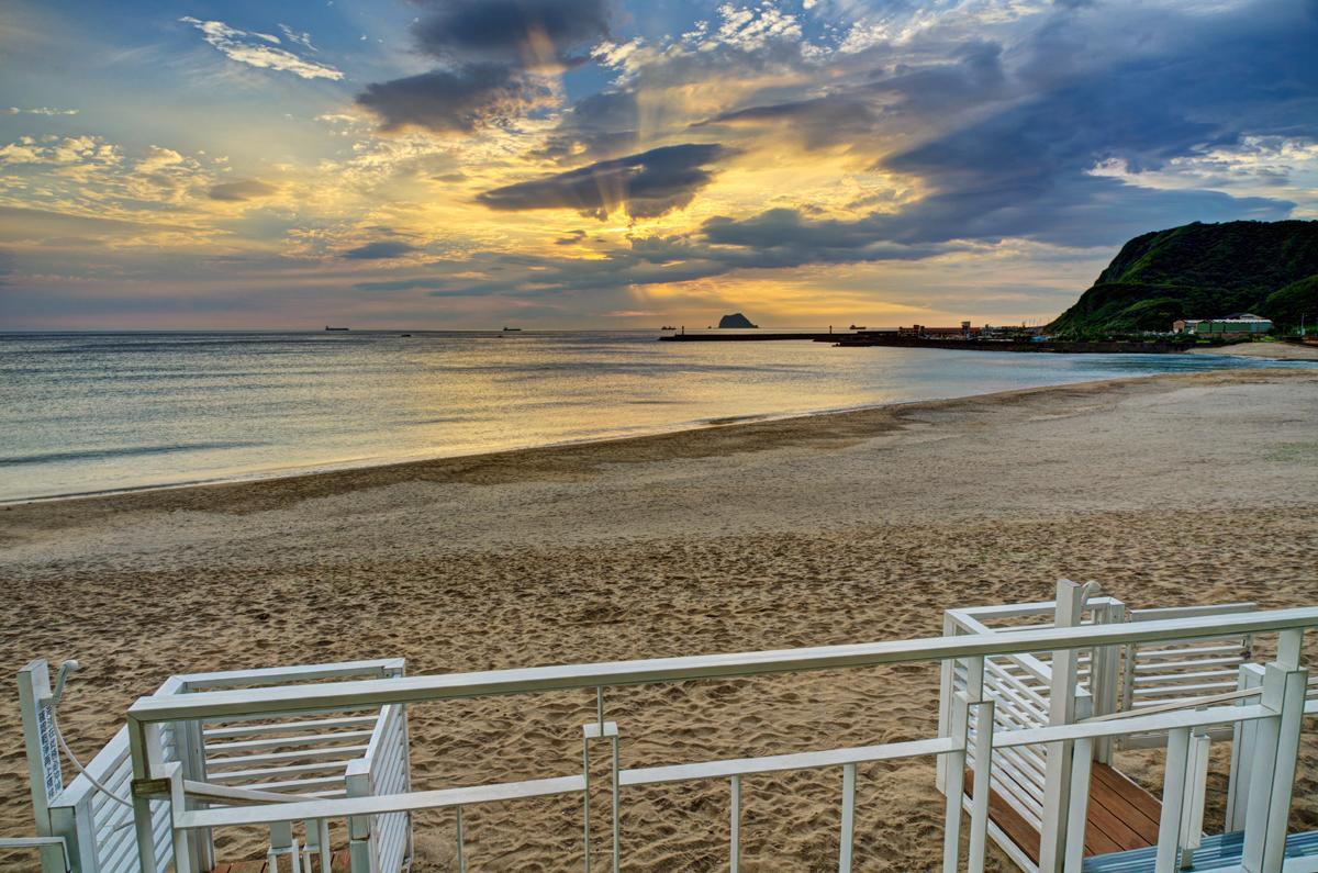 White House Hot Spring Beach Resort Ванли Экстерьер фото