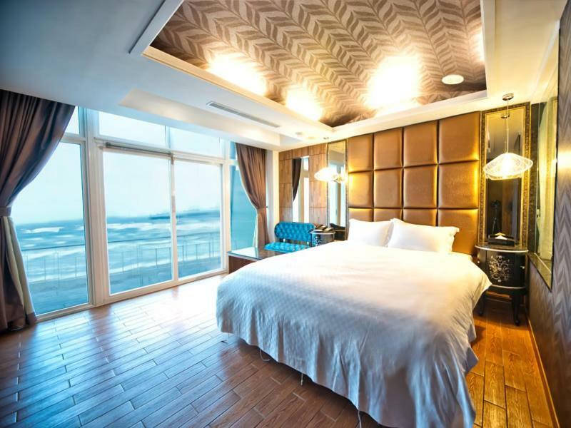White House Hot Spring Beach Resort Ванли Экстерьер фото